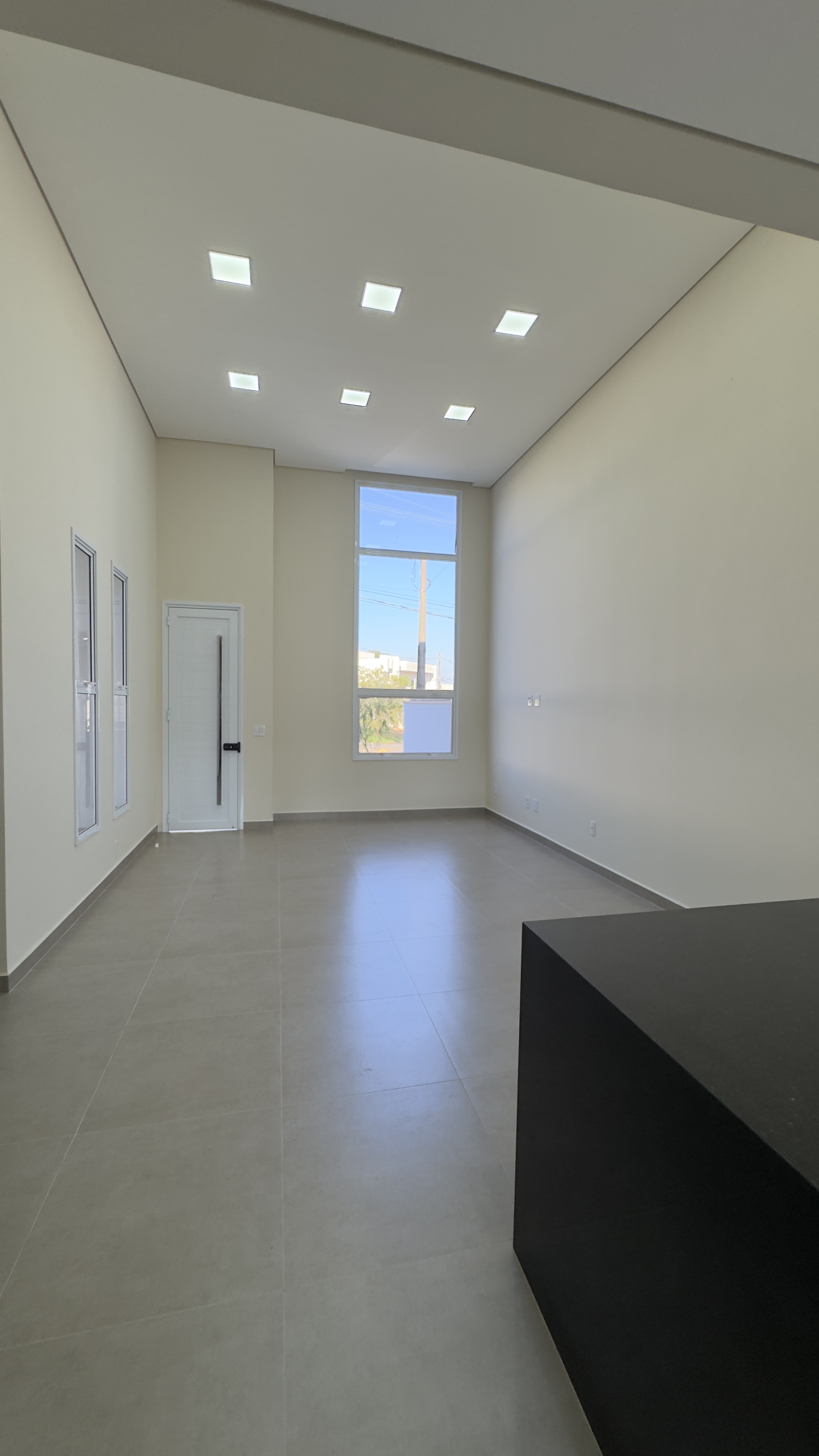 Casa com 3 dormitórios - 167 m²